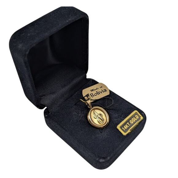 14K Gold Oval Monogram “J” Pendant Made in Bolivia Vintage Initial Charm - Picture 2 of 4